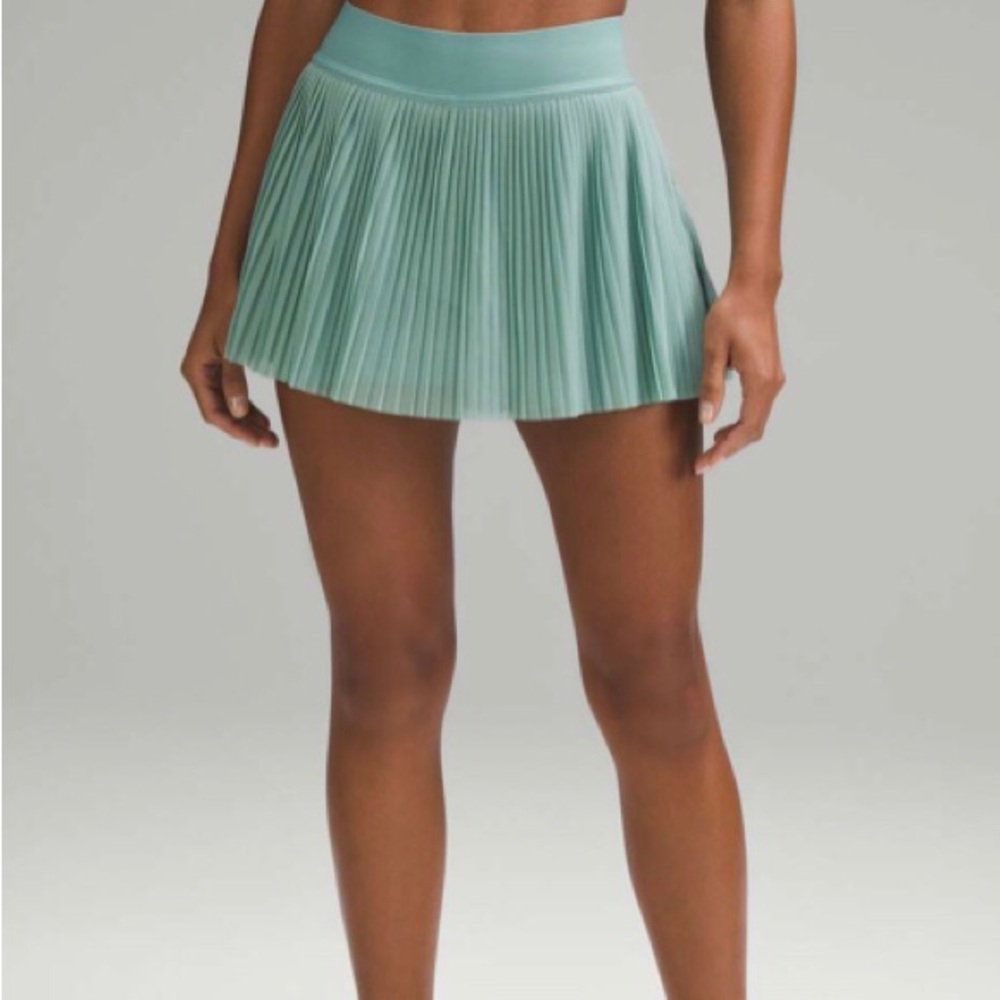 Lululemon Mesh Pleats Mid-Rise Mini Tennis Skirt